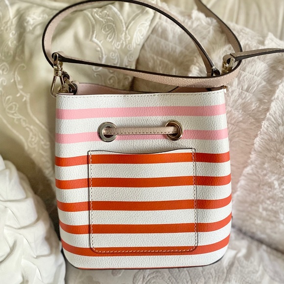 Kate Spade NWOT Pink/Red Striped Bucket Bag - Picture 3 of 6